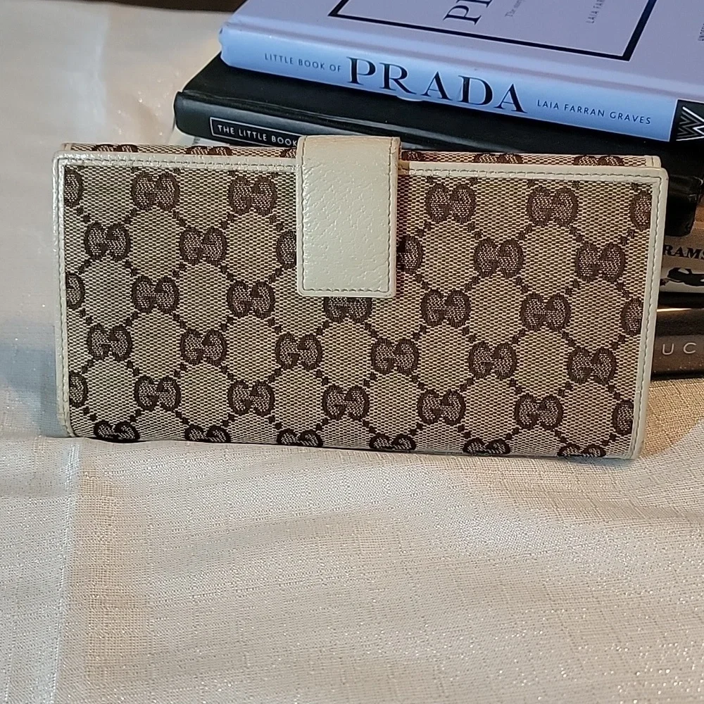 Gucci GG Monogram Logo Canvas Leather Long Wallet Authentic - Picture 3 of 16
